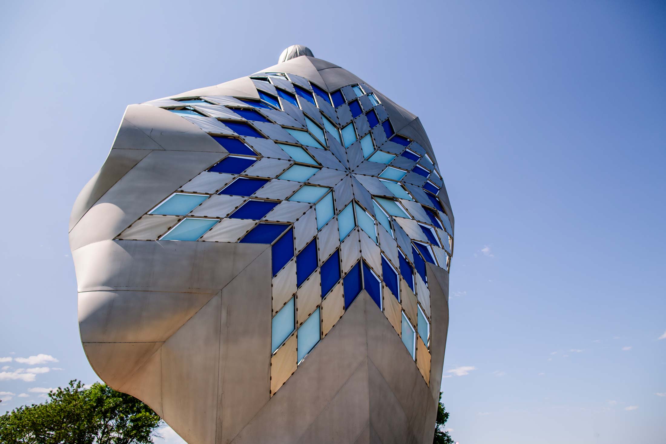 The Story of Dignity: of Earth & Sky | Travel South Dakota